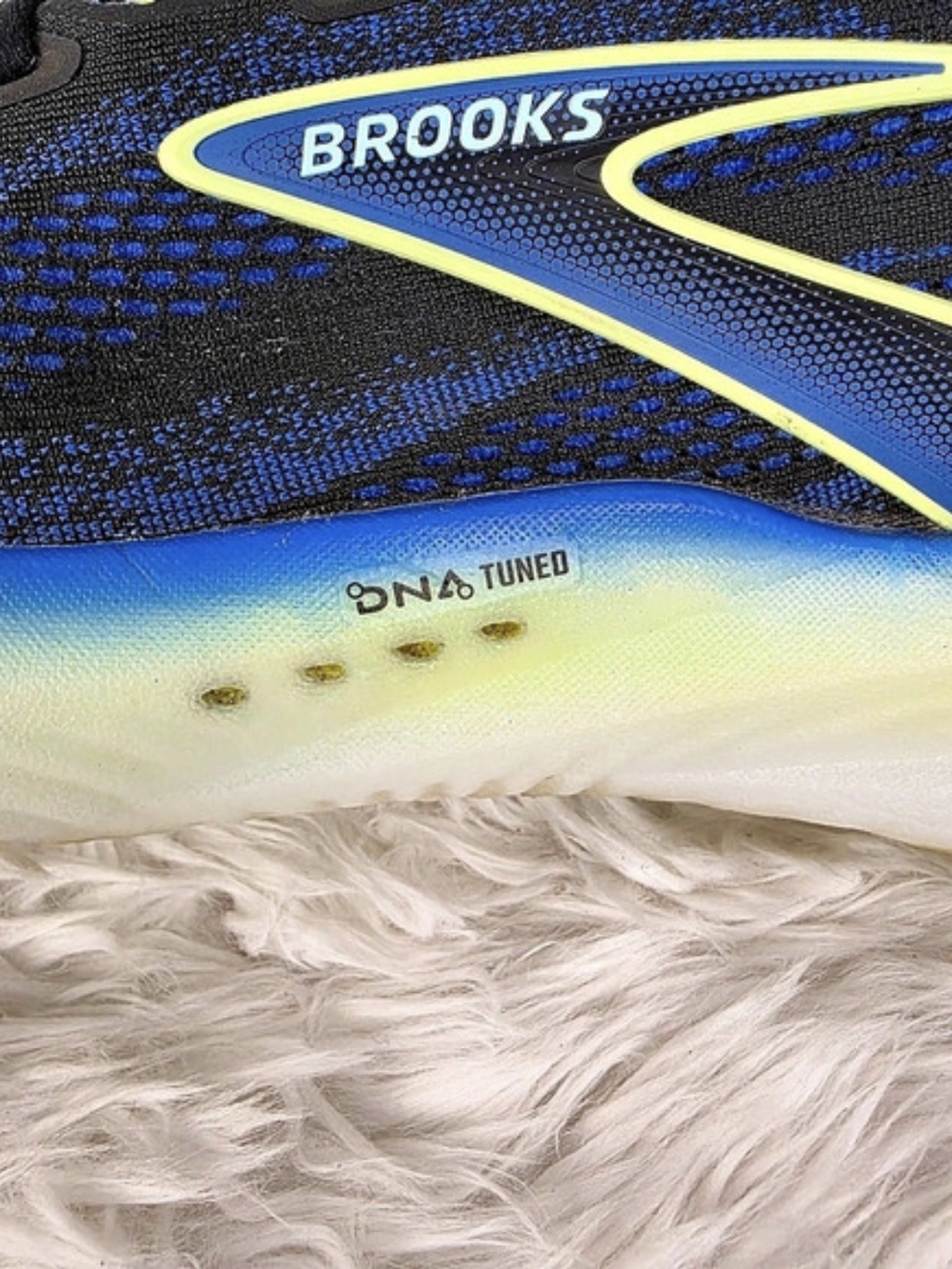 Brooks Glycerin 22 Men’s 8.5 D Black Cobalt Neo Yellow DNA Tuned Running - Picture 7 of 9
